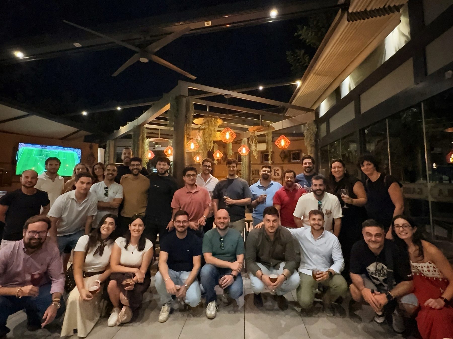 Foto de grupo del #1 TapeoTech de JaénTech